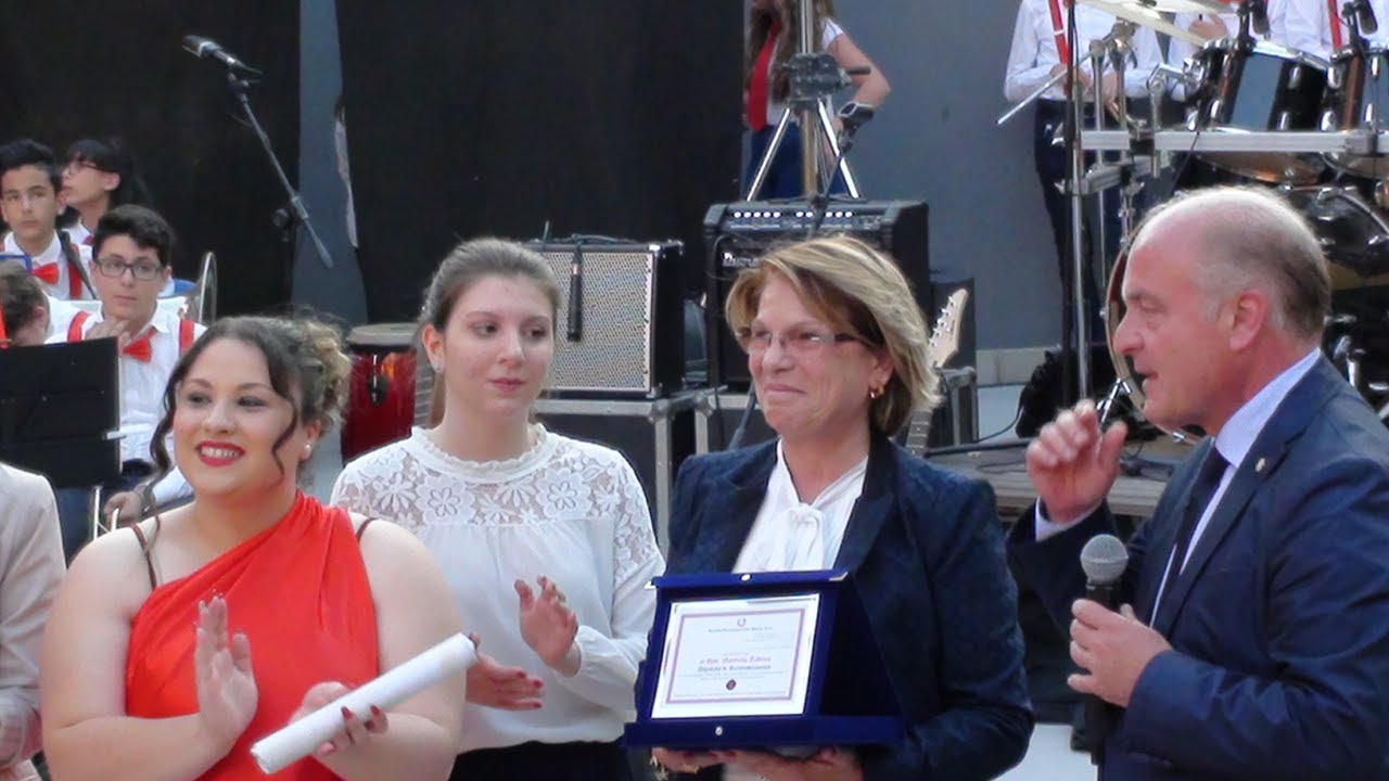 FESTA DI FINE ANNO SCOLASTICO A  LUZZI   Seconda Parte