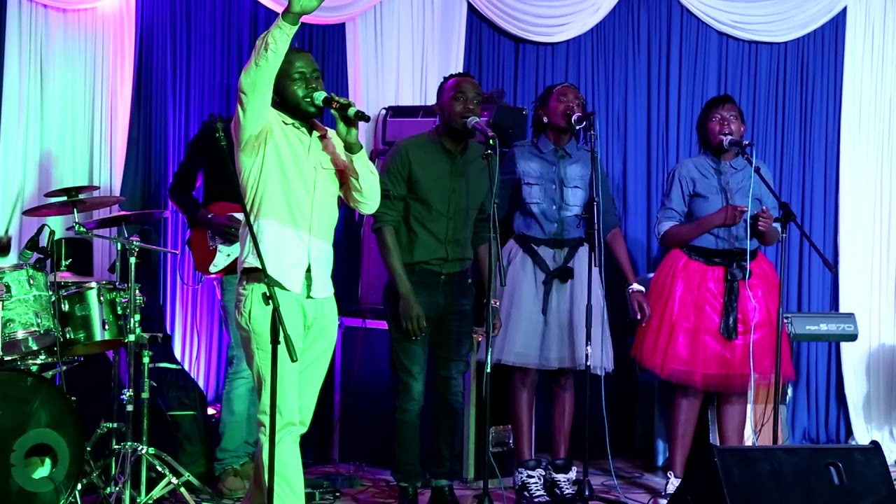 Dan Kahia -Nifanane Nawe Live Performance at Sitasahau Album Launch .
