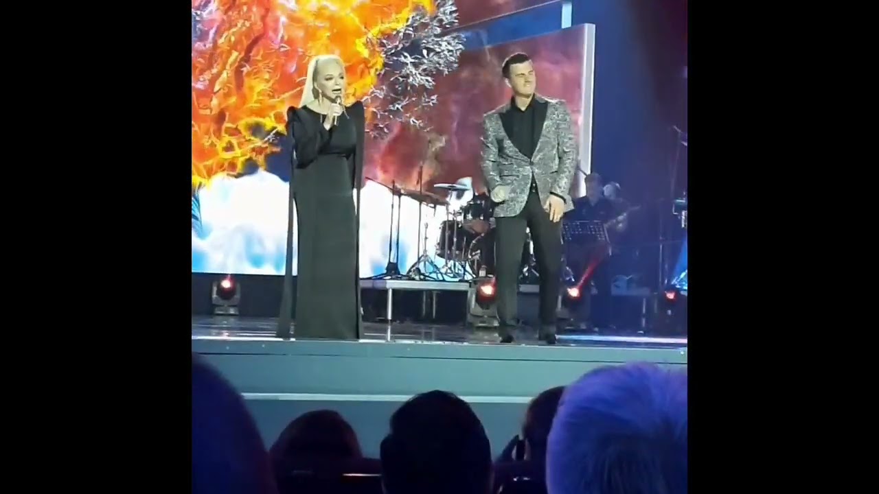 Премьера песни «День и ночь» Лариса Долина и Кирилл Туриченко