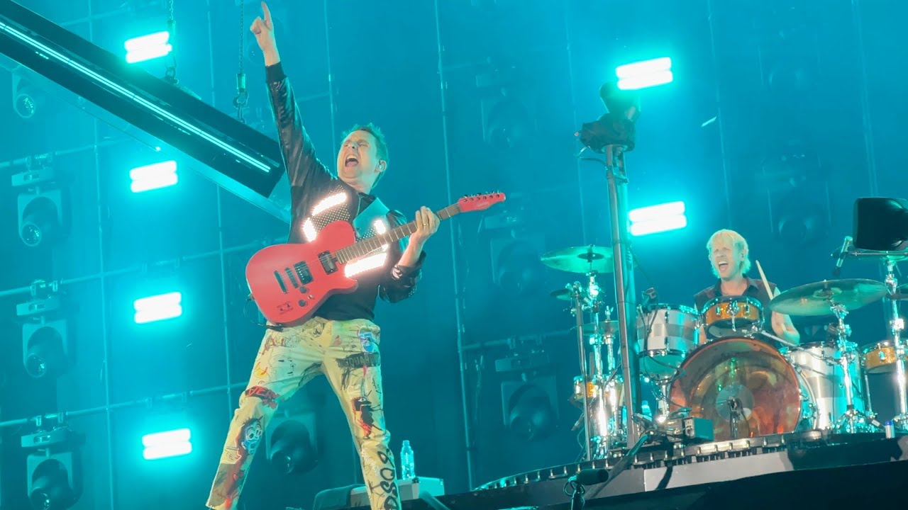 Muse - Behold, the Glove / Uprising (Live) - Austria 3/6/2023 Stadion Wiener Neustadt