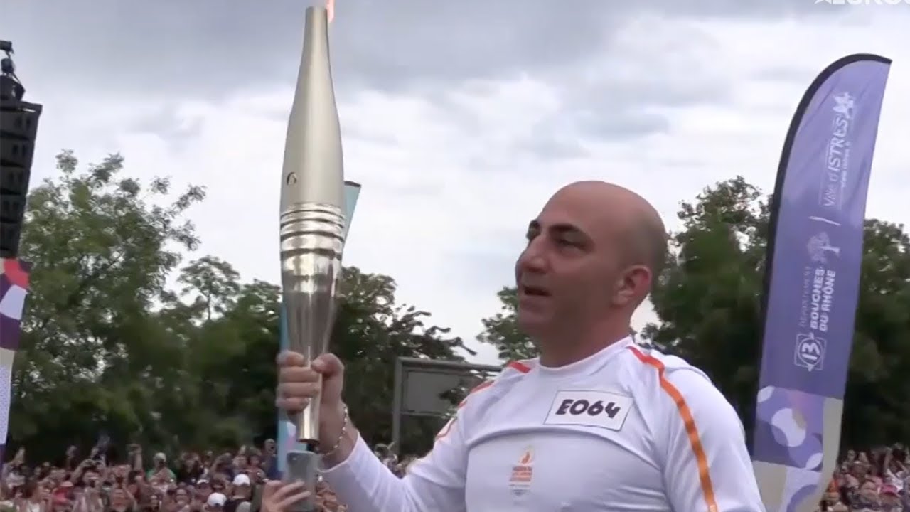 JEUX OLYMPIQUES 2024 - La flamme olympique à travers les Bouches-du-Rhône, de Cassis à Arles