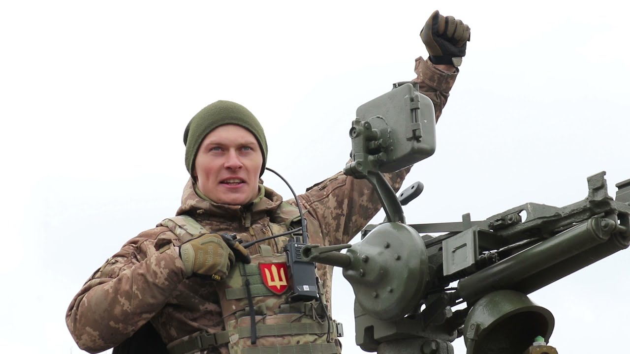 Курсанти-артилеристи виконали вогневі завдання з САУ «ГВОЗДИКА»