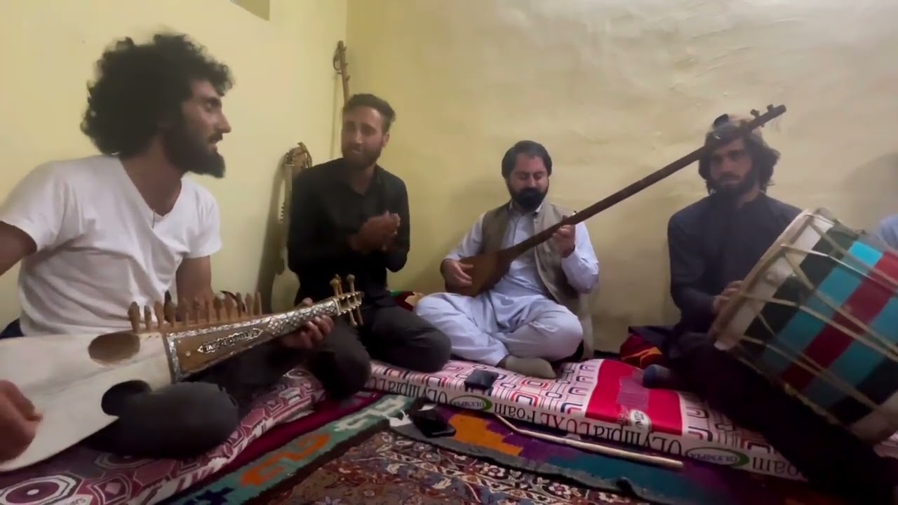 Khowar Mashup by Fayyaz ali shah and azhar khalifa