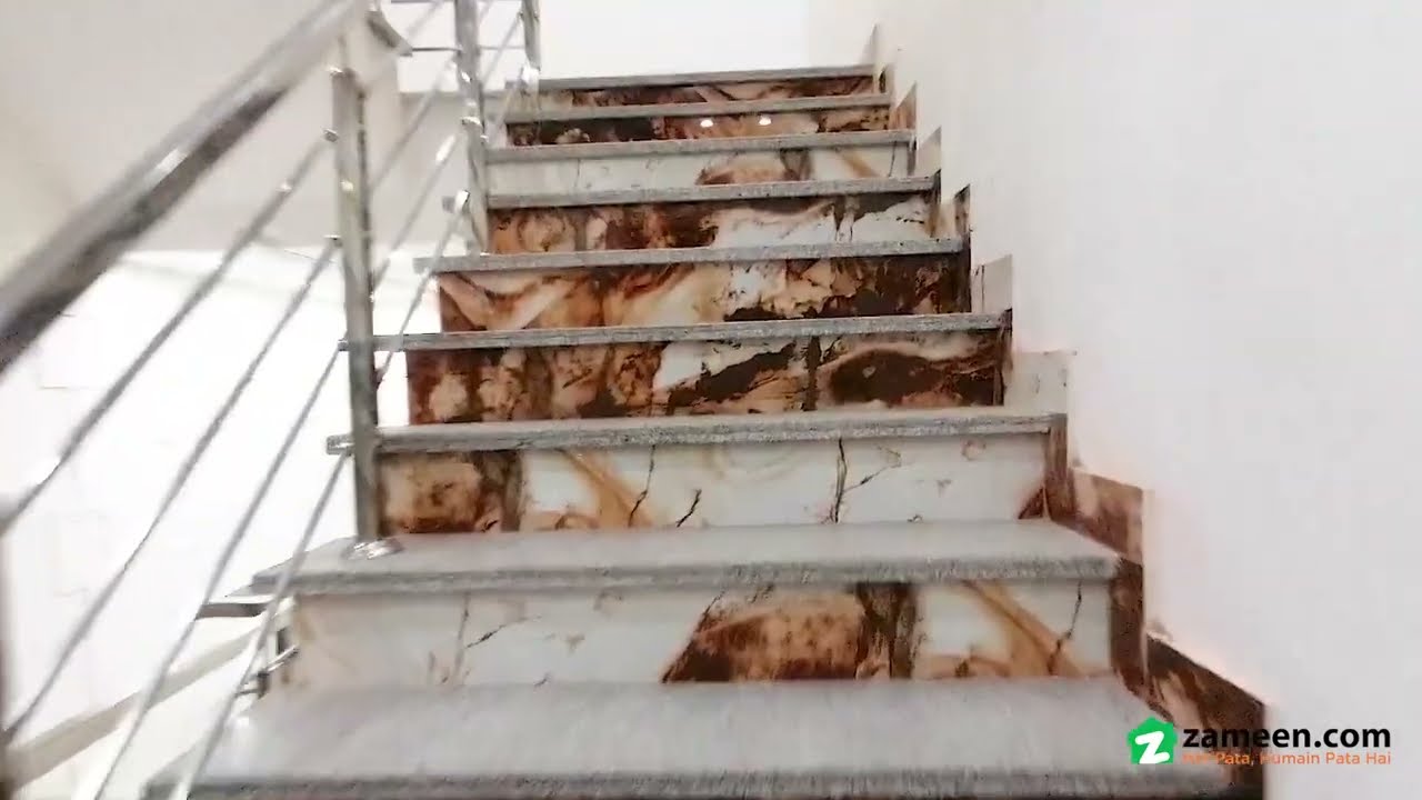 1 KANAL HOUSE FOR SALE IN BLOCK B NASHEMAN-E-IQBAL PHASE 2 LAHORE