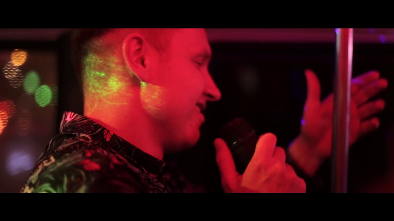 Party Bus Warszawa | WIECZ&Oacute;R KAWALERSKI WARSZAWA | BuddyBanana
