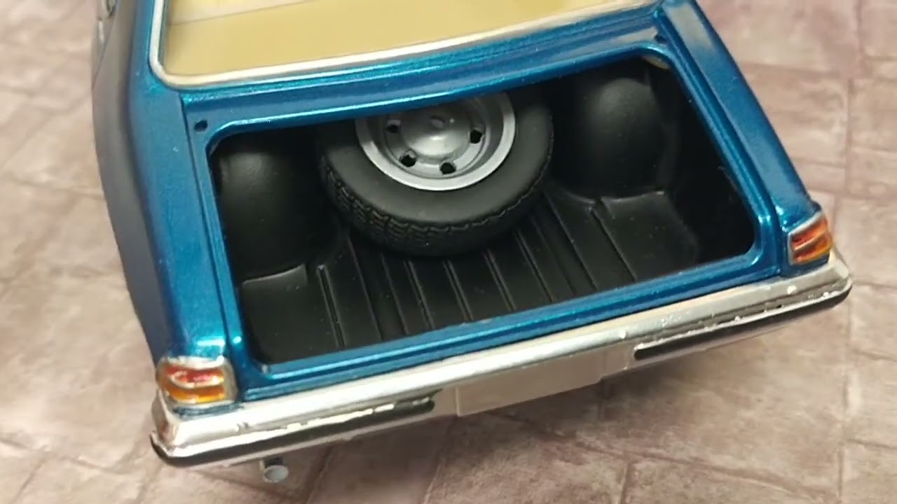 DDA model kit, modified HQ Holden to a HJ model custom build