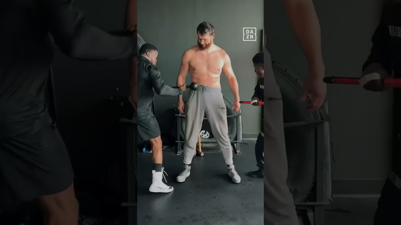 Arslanbek Makhmudov Sledgehammers (2001: A Space Odyssey)