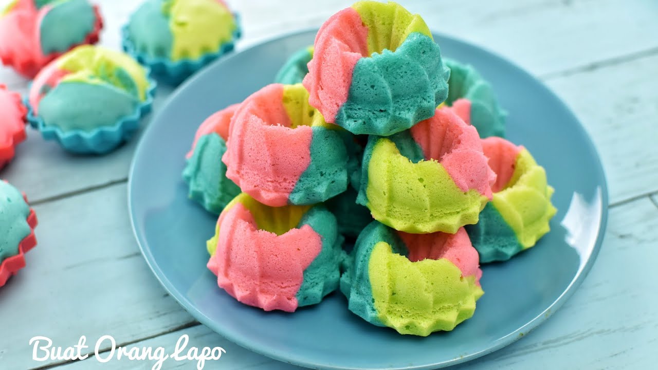 Apam Santan Pelangi Kukus