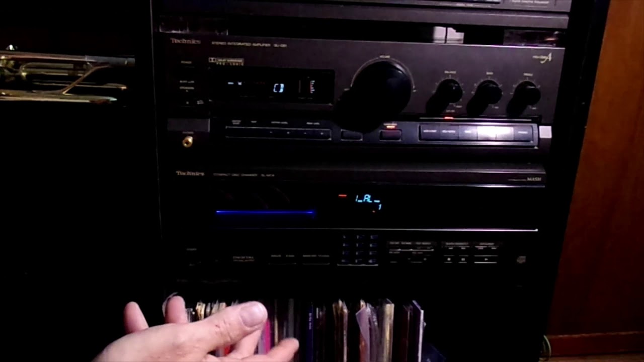 Technics SL - M64 60+1 CD Changer