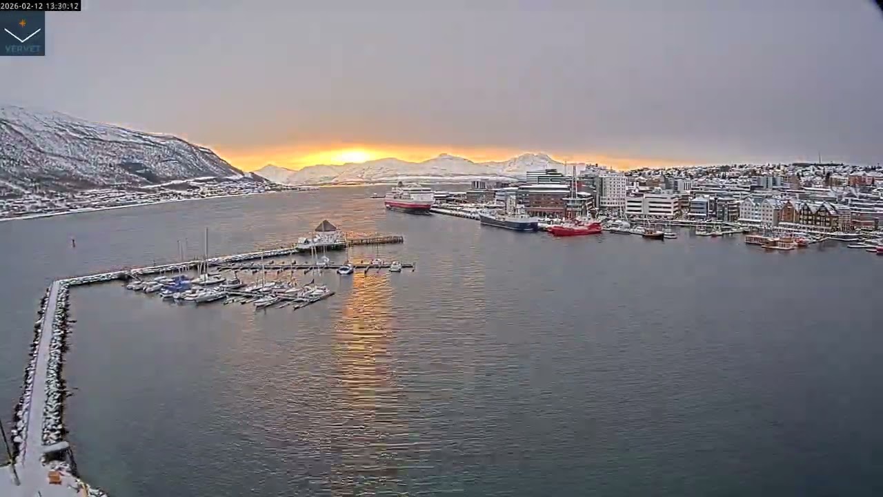 Norway - Vervet Live - Utsikt S&oslash;r Timelapse 12.02.2026 (northern lights at the beginning)