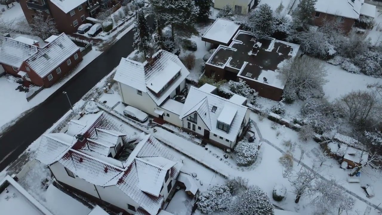Flug 125.2 - DJI 0172 Schnee(p)flug: Erlenhof, Garten, BüTeich