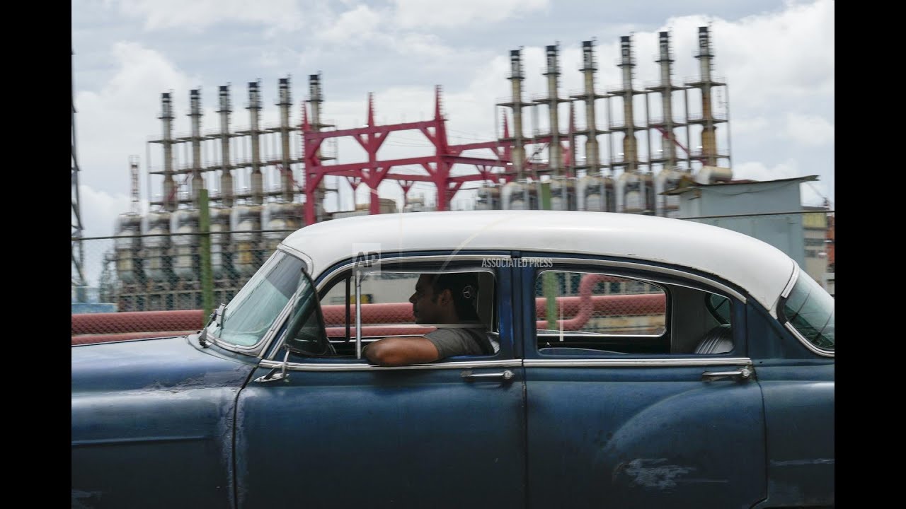 Havana residents describe how Cuba's power outage impacts their daily lives