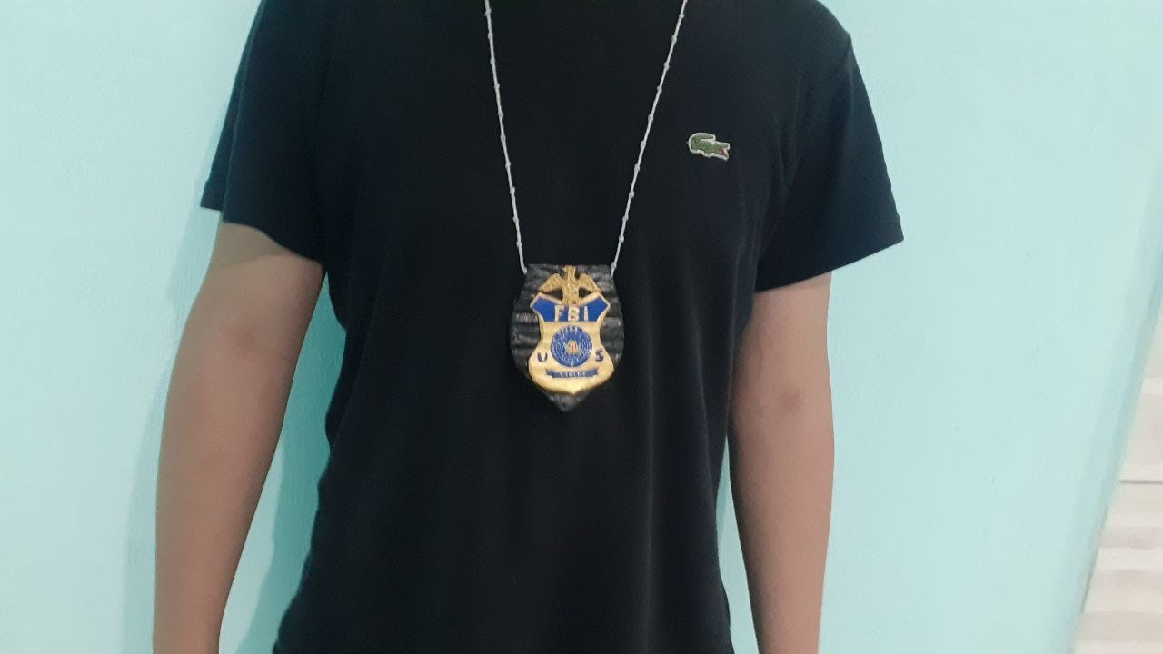 COMO FAZER UM DISTINTIVO DO FBI (HOW TO MAKE AN FBI BADGE)