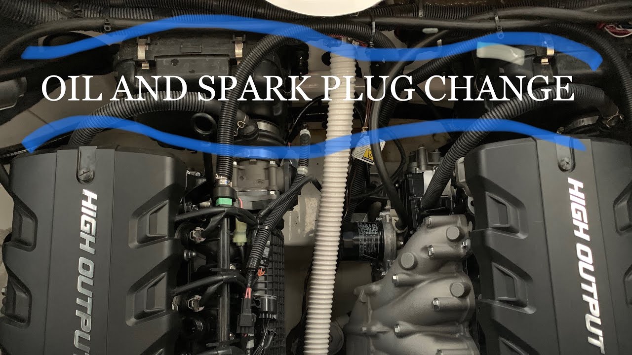 2018 Yamaha 242x // Oil and Spark Plug Change