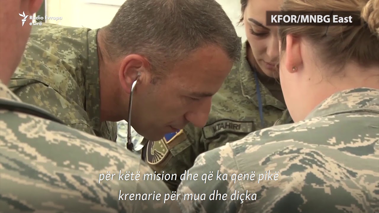 Kosovari i KFOR-it