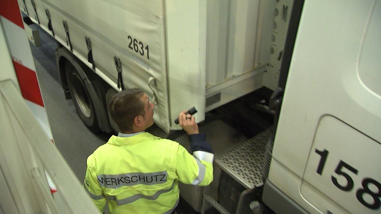 BASF bei Nacht: Unterwegs mit dem Werkschutz