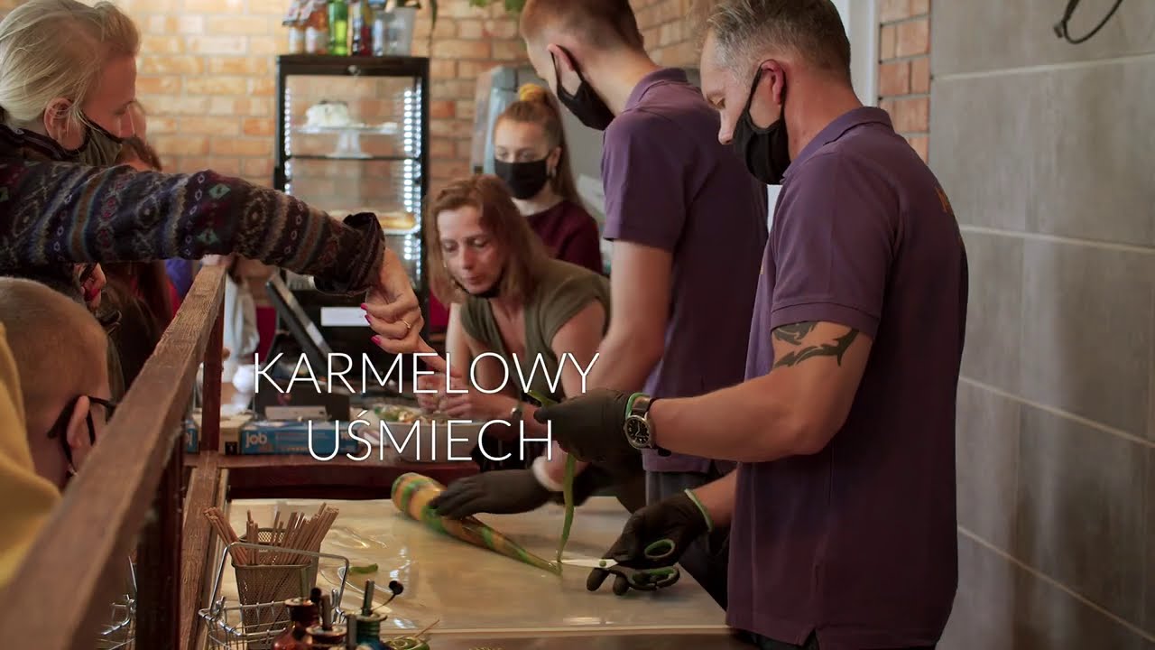 Karmelowy uśmiech. Zwiedzaj Polskę. Szlakiem Europejskiego Funduszu Morskiego i Rybackiego.