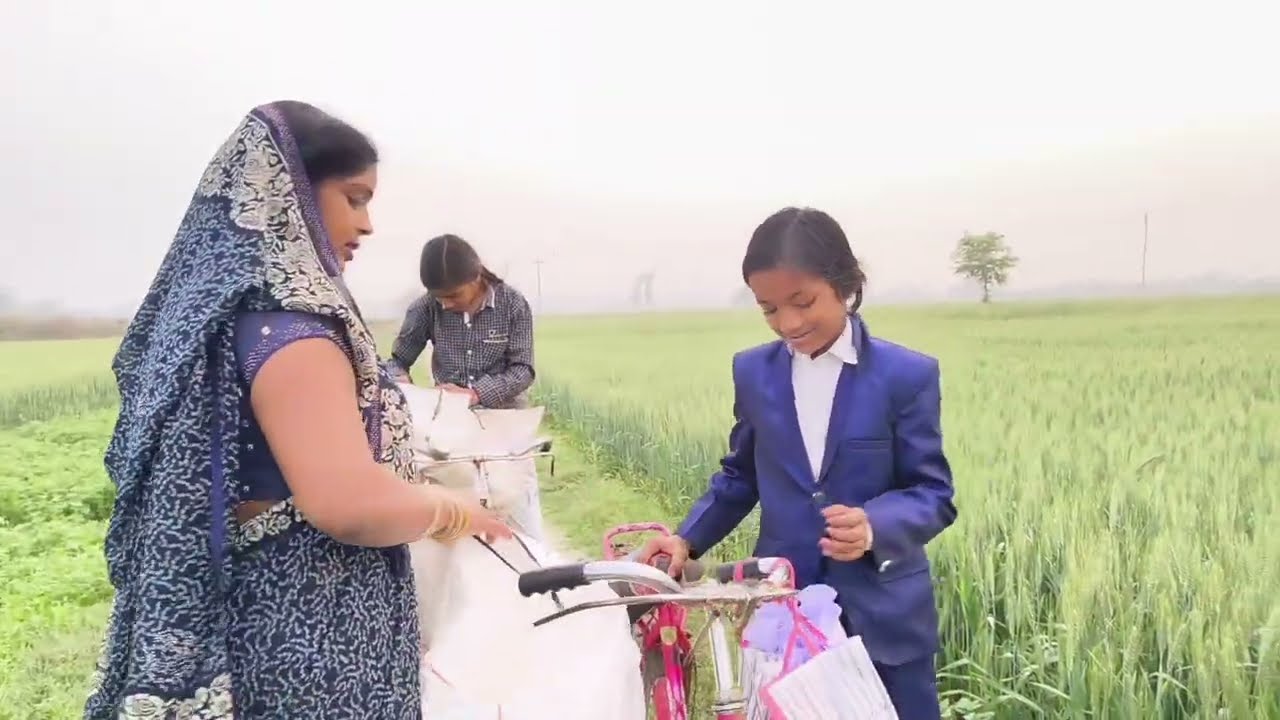 घर से निकल गए हैं कोई आने वाला है सरप्राइज #trending #viral #youtube #youtuber 