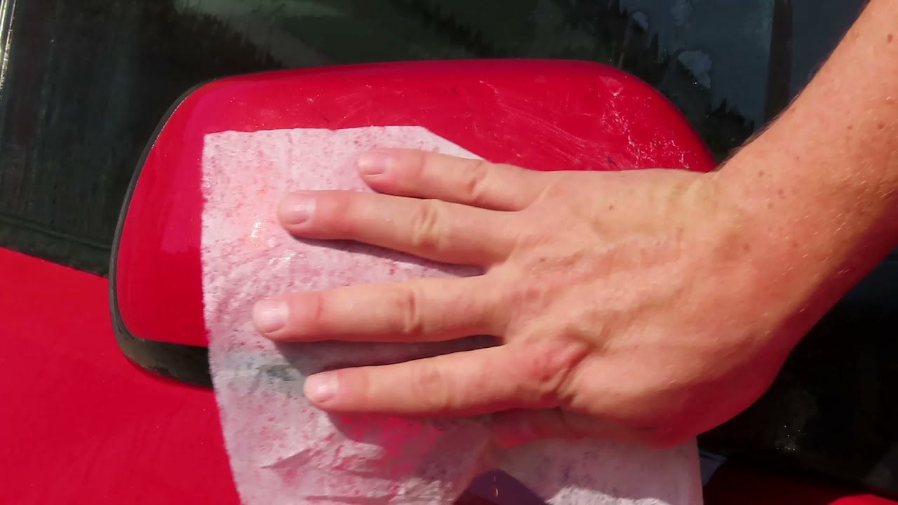 How to Clean Bugs Off Your Car - With a dryer sheet!