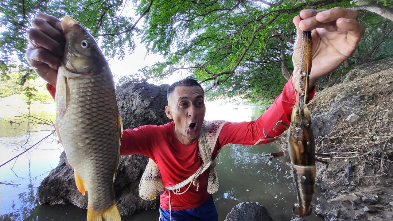Don jose pesca camarón y chancho de agua