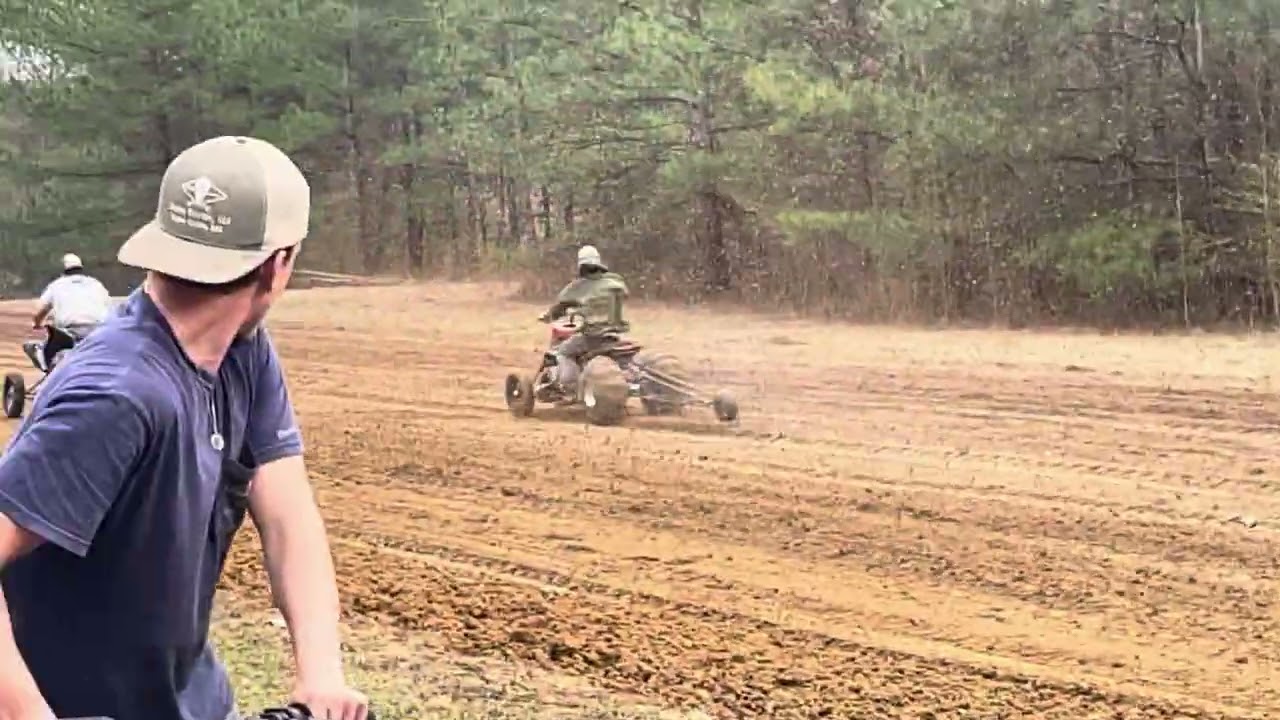 Banshee vs Raptor testing #quad #atv #atvracing #backyardmafia #dirtdrags #dirtracing #dragracing