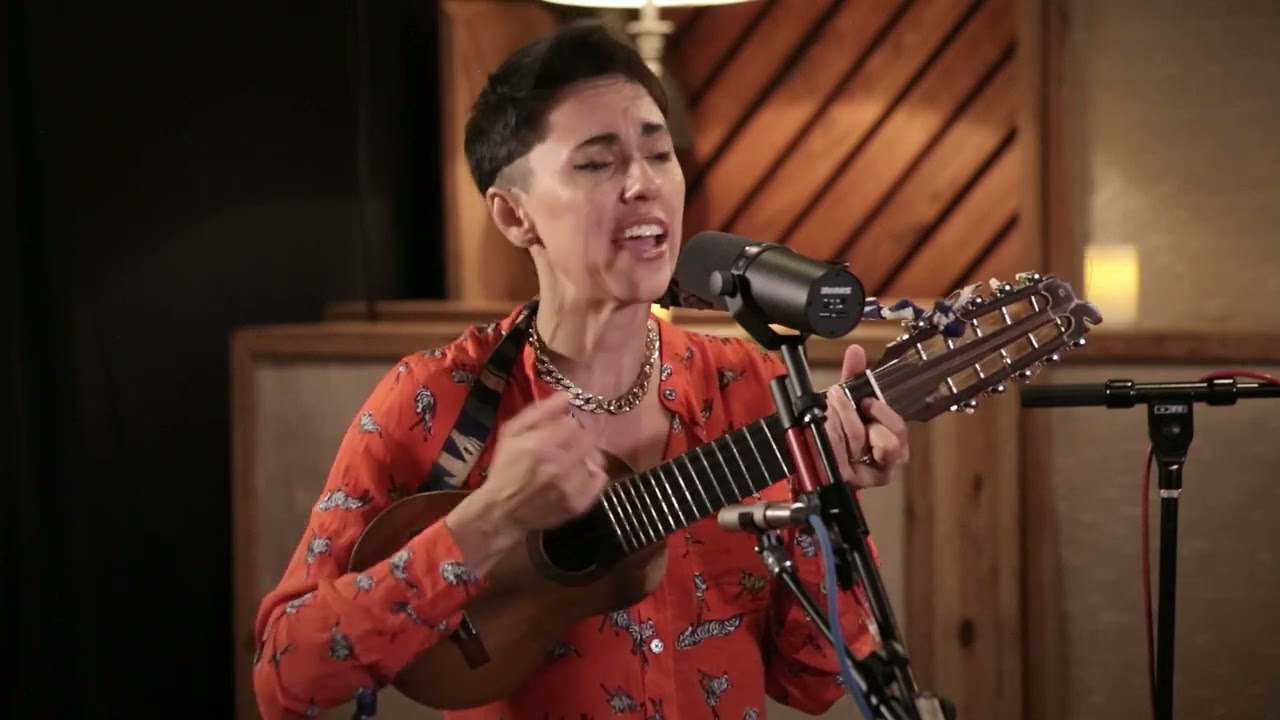 Gina Chavez - Todo Cambia - 10/8/2021 - Paste Studio ATX - Austin TX