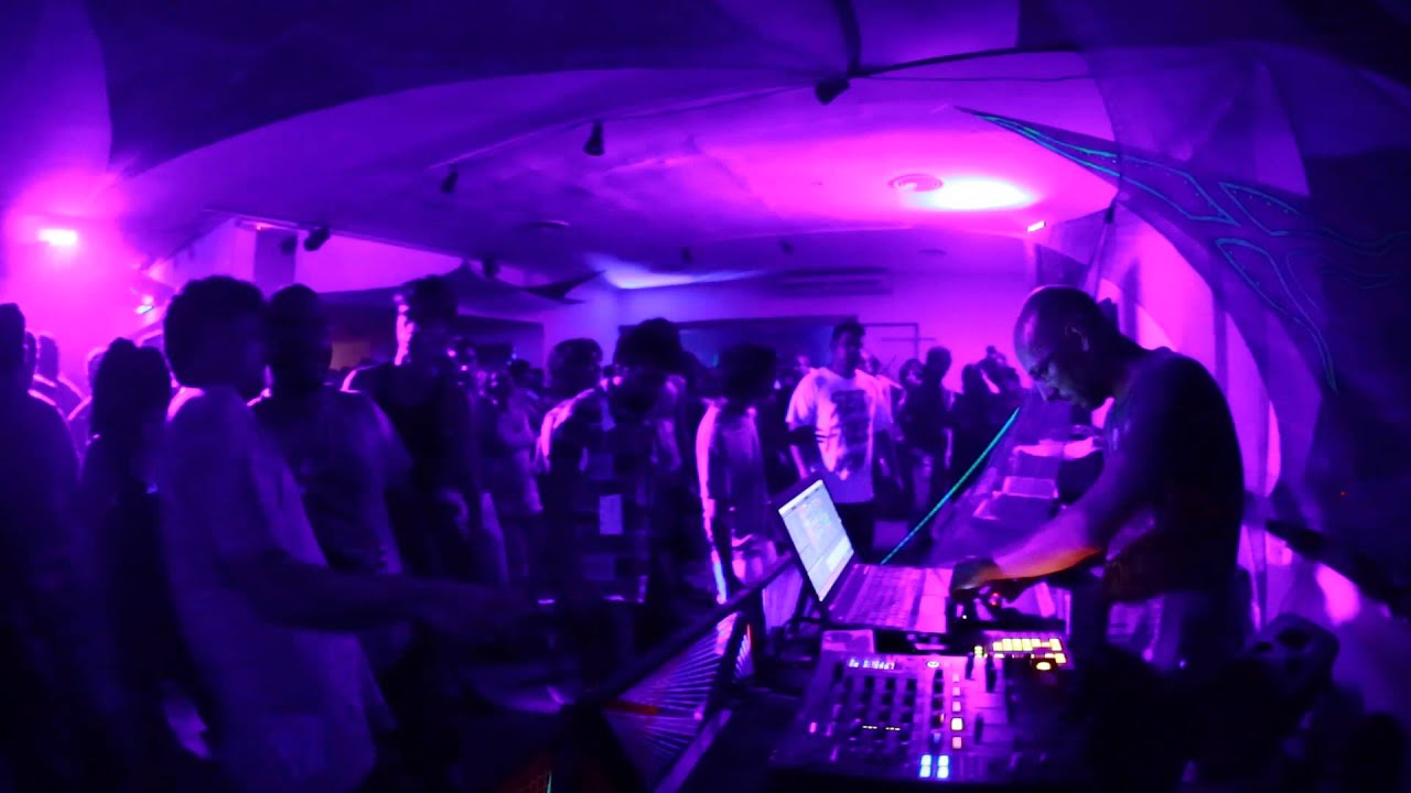 Kindzadza Live! Part 2  Aquinoktium Festival 2 3 14 Argentina