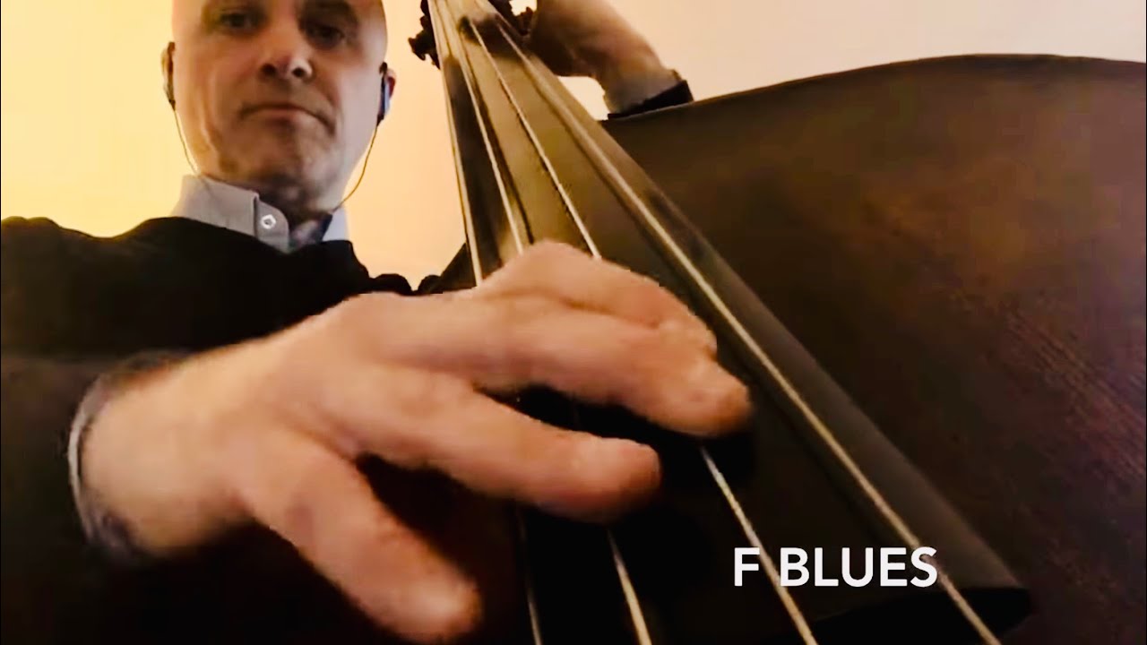 F BLUES BASS LINE PLAY ALONG BACKING TRACK
