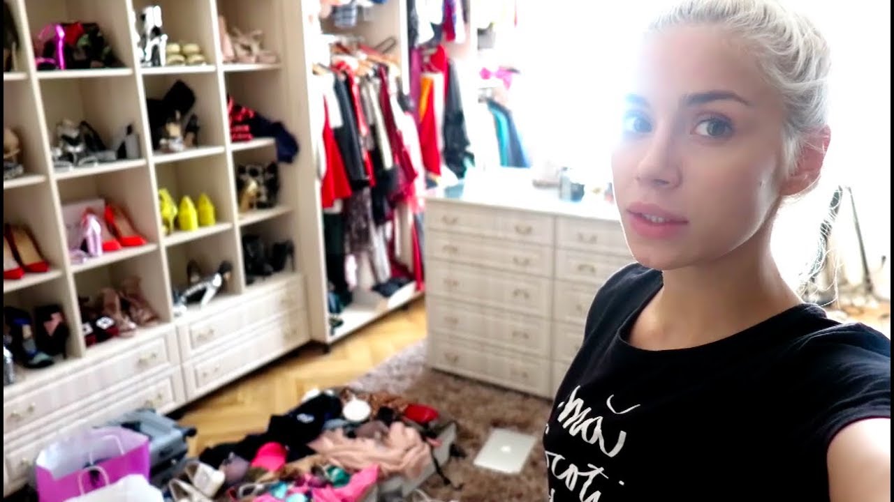 VLOG #16 - Pack with me for Greece & let's sail between islands ft. #MangoManos