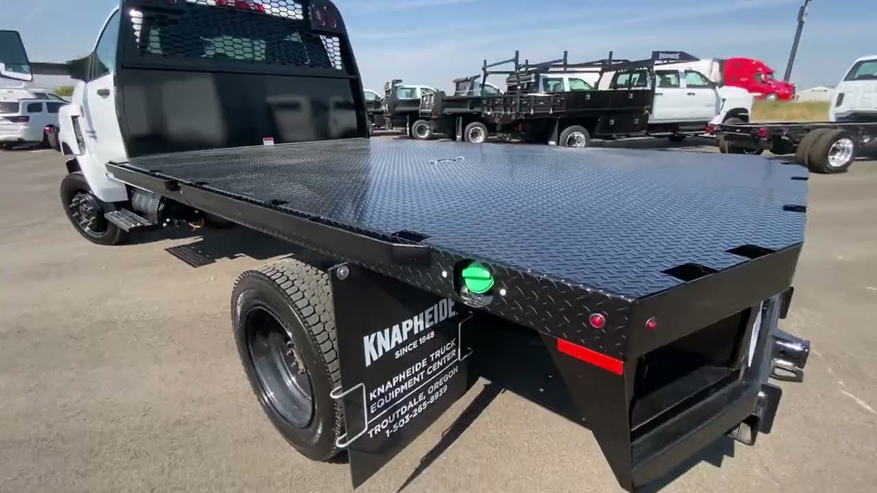 2024 Chevy Silverado 5500 12' Flat Bed 4x4