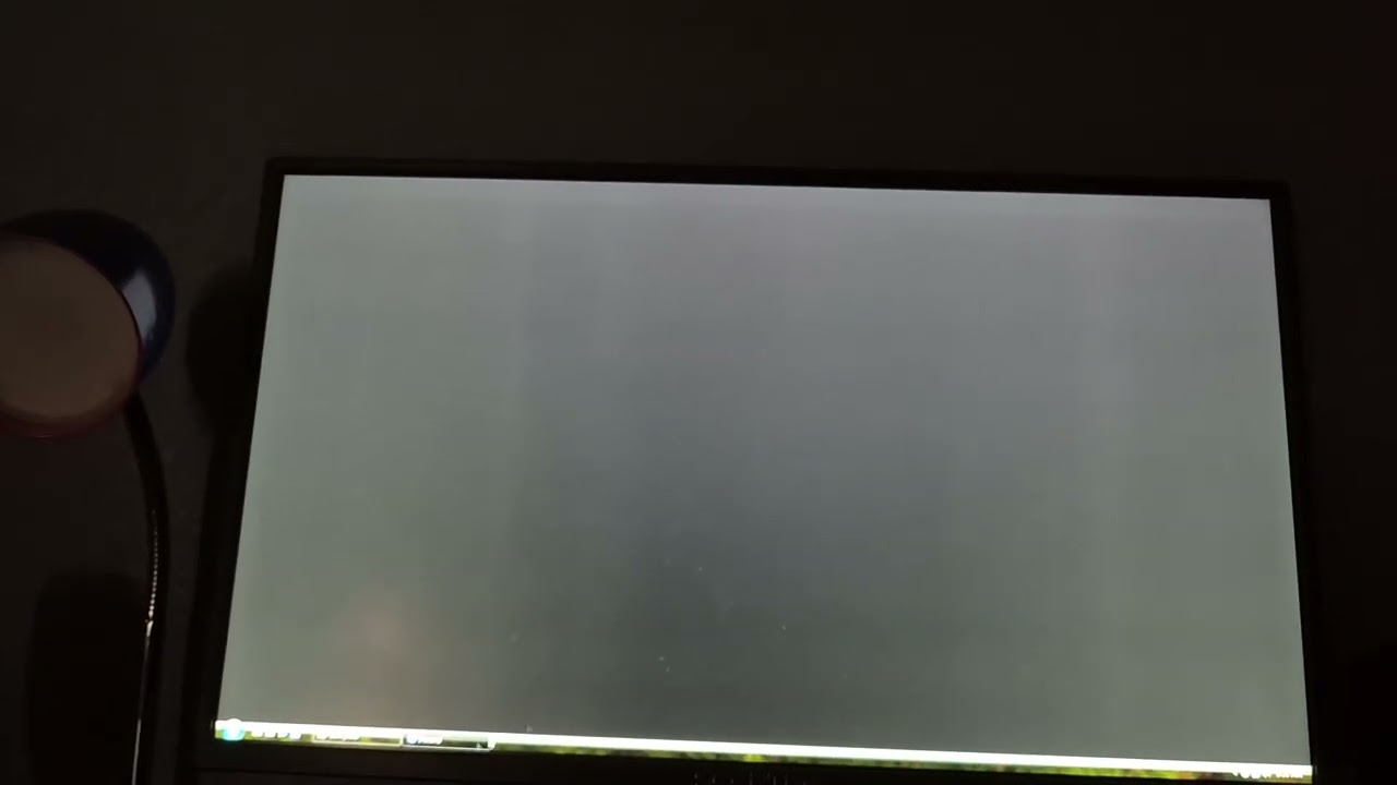 Windows 10 COMPLETELY Transformed Into Windows Vista