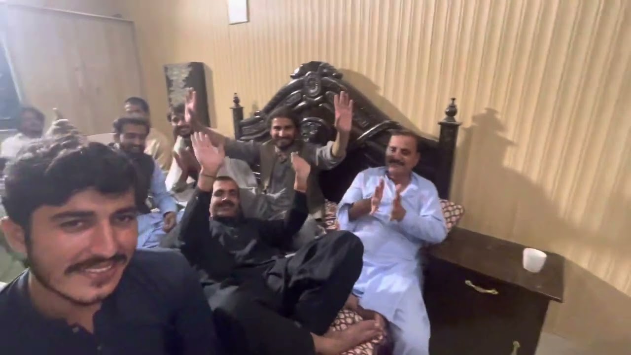 Ameer Niazi favorite song