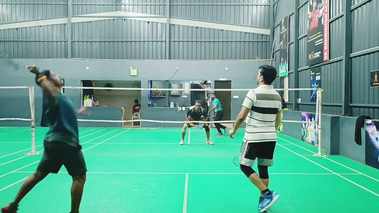 badminton | youtubeshorts | badmintontrickshot | jothikannat |yonexbadminton | shuttlesmashfitness 