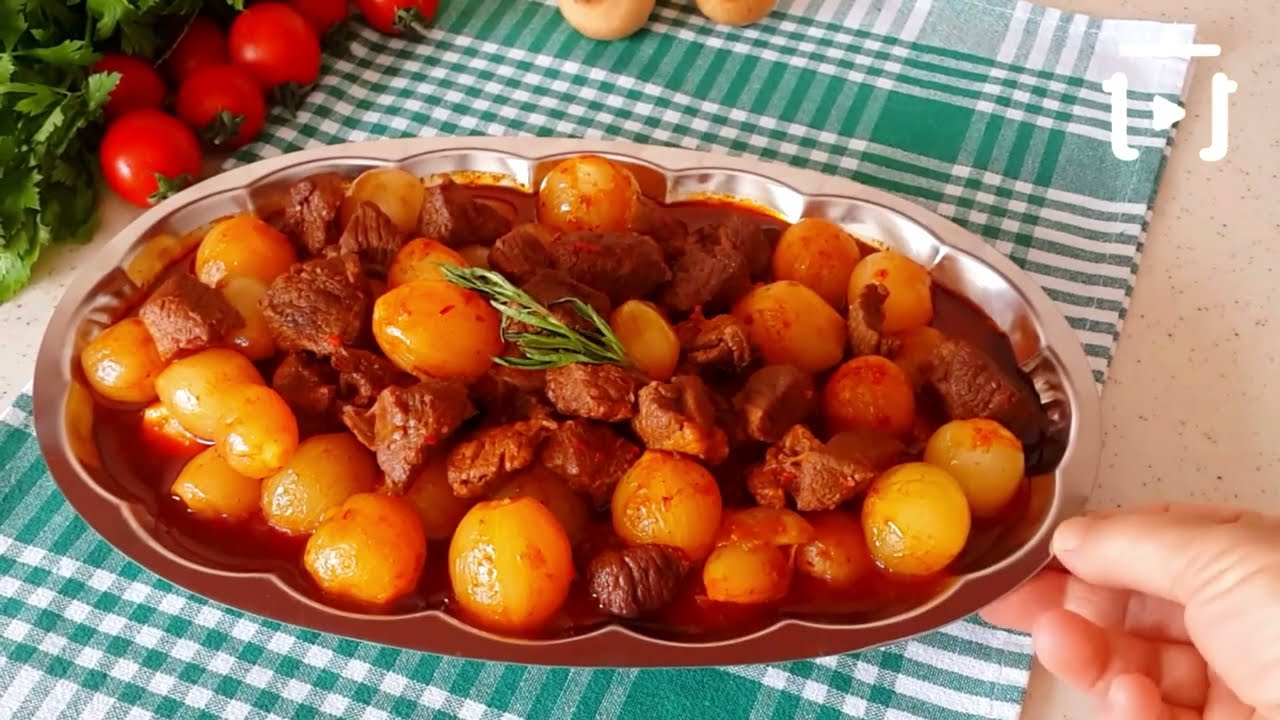 PAPAZ YAHNİ TARİFİ, ETLİ SOĞAN YAHNİSİ  NASIL YAPILIR ?