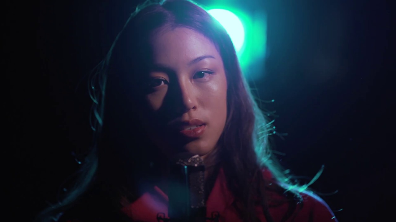 Eileen Yo & Yezhi - 10ft (Official MV)
