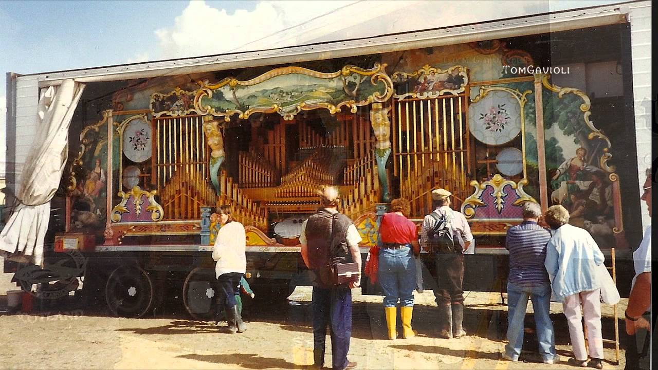 Ex: Tom & Susan Varleys 115 Key Verbeeck 'Centenary Organ' ~ España Waltz