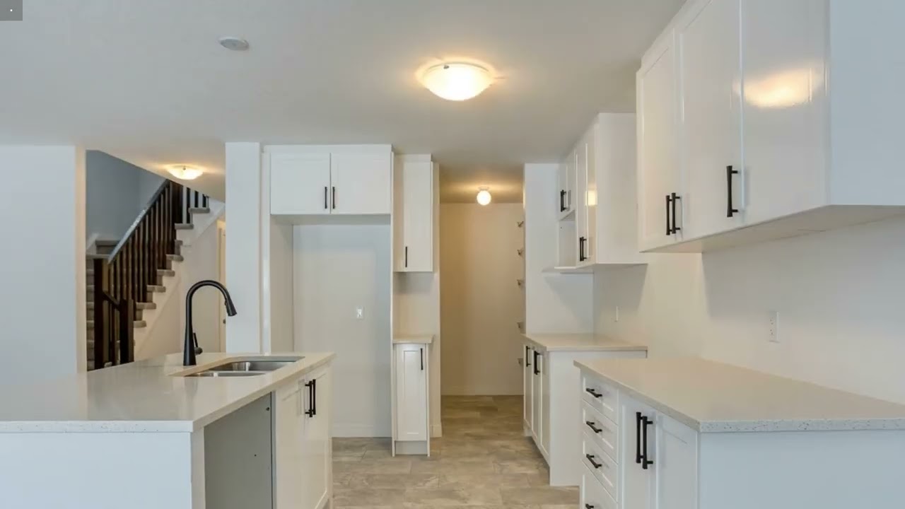 10 Pony Way, Kitchener ON N2R 1R2, Canada