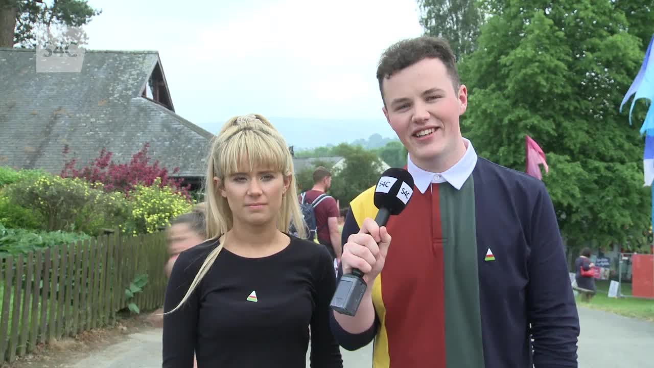 Hoff raglenni plant y Maes - Eisteddfod yr Urdd 2018