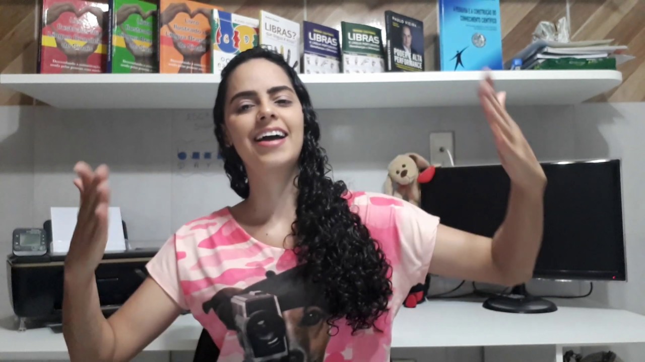 (PASSO A PASSO) - Explicação da música Abecedário da Xuxa - LIBRAS