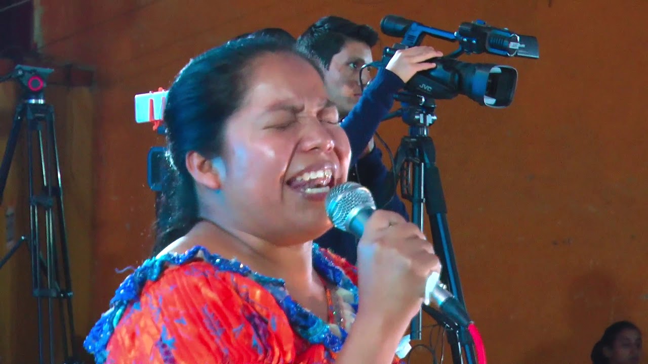 Mix de Coros - María Real | CONCIERTO