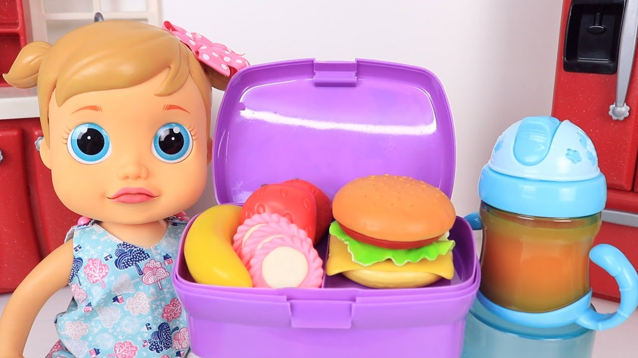 BABY WOW ANALU MONTA LANCHEIRA DE BISCOITINHOS E SANDUÍCHE PARA A ESCOLA!