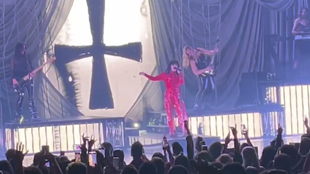 Demi Lovato- Skin of My Teeth Live at Beacon Theater October 18 2022