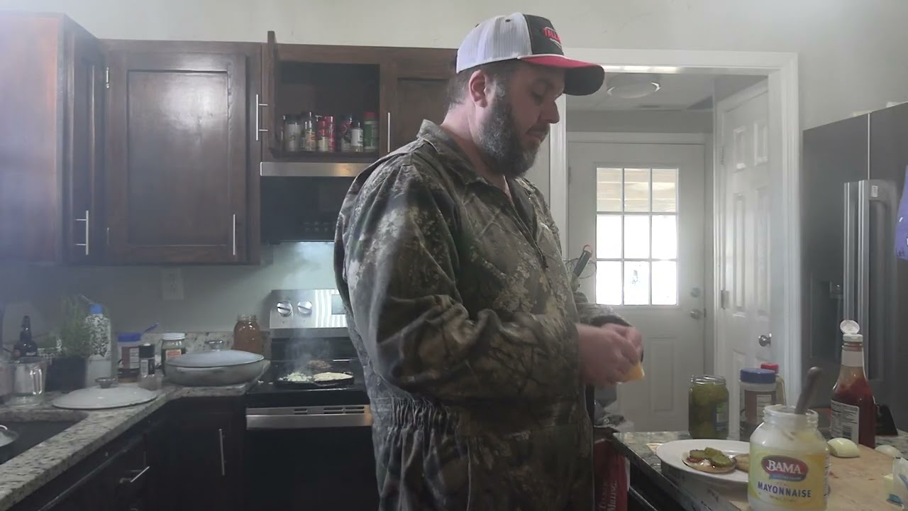 Mc Muffin burger! Quick kitchen tips eps 100