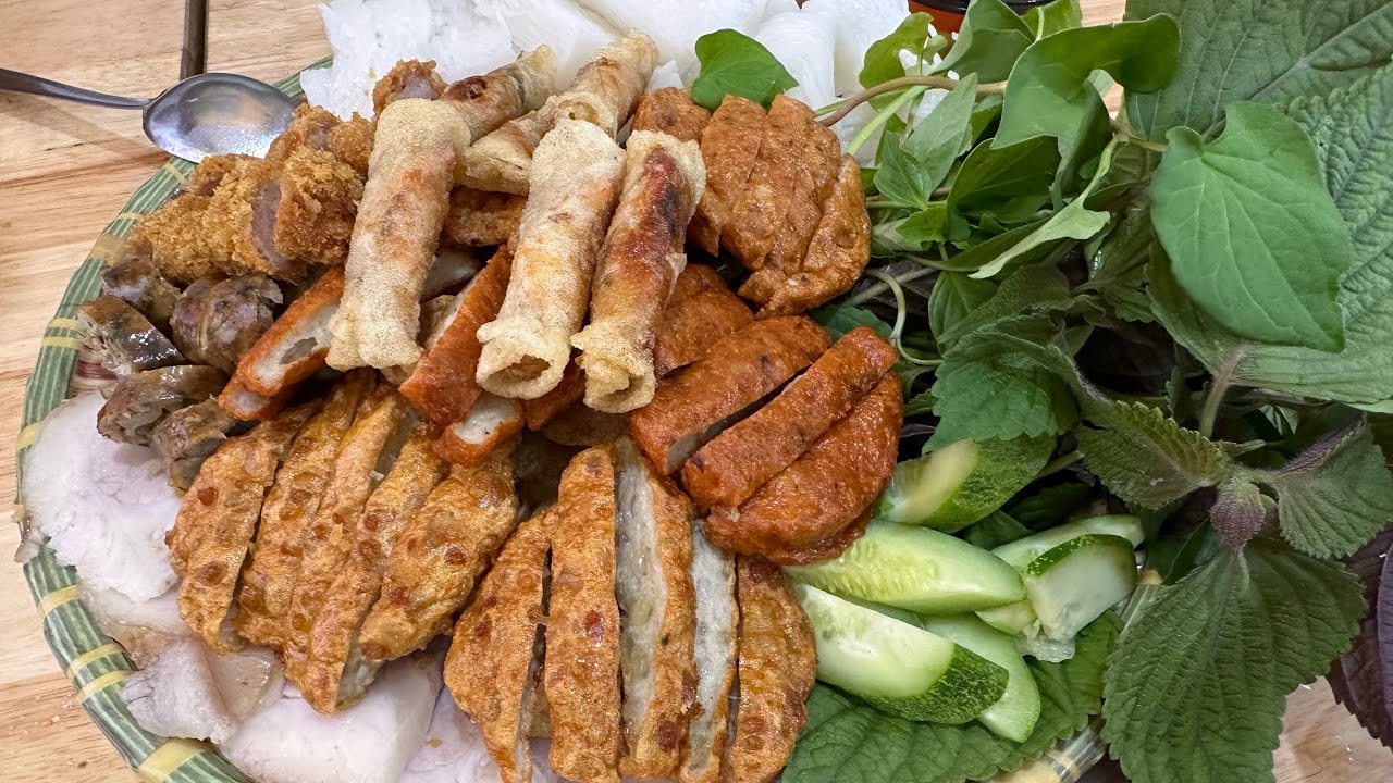 Suboy trải nghiệm cơm từ nấu Hàn Quốc - Experinced selfcooked Bimbimbap