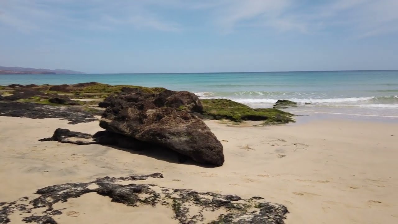 WALK IN COSTA CALMA BEACH - FUERTEVENTURA.  Прогулка по пляжу Коста Кальма - Фуэртевентура