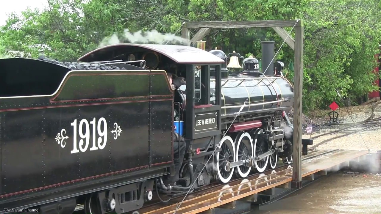 Whiskey River Railway: Grand Scale Steam In The Rain