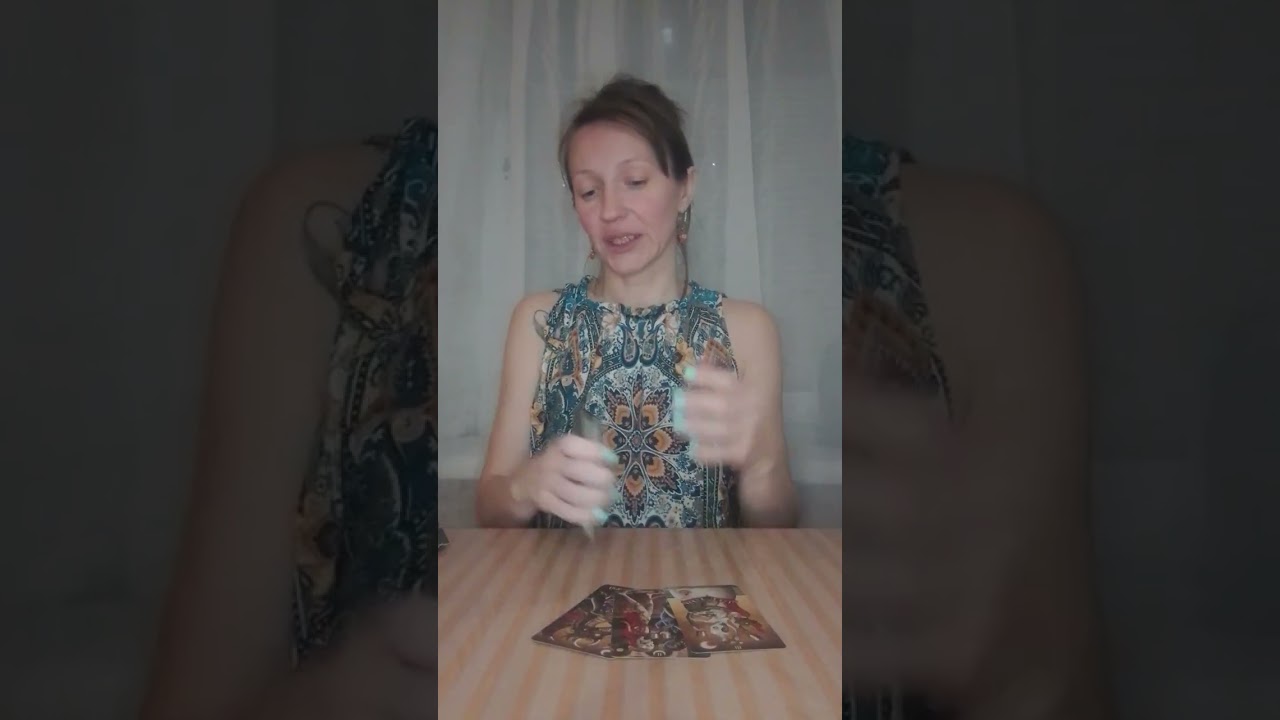 КТО ЗА ВАМИ НАБЛЮДАЕТ?!🤔⚖️#моядушатаро #tarot 
