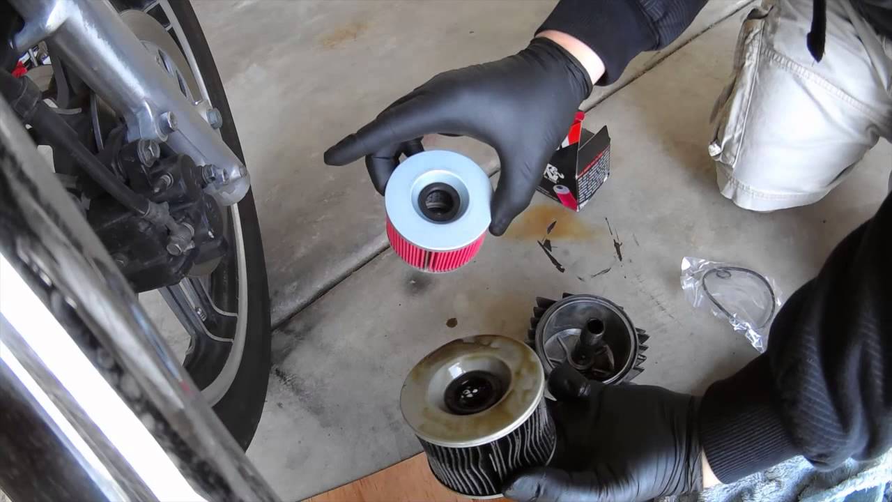 Oil Change 1983 Honda Nighthawk CB650