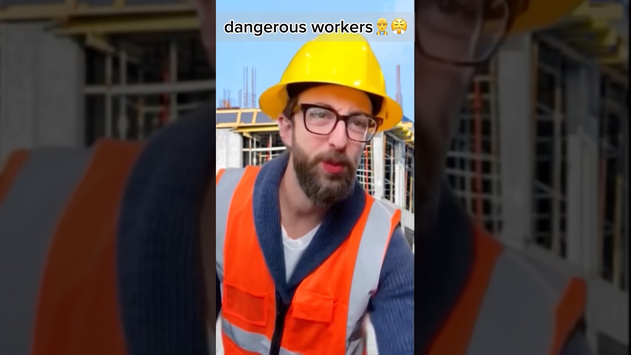 dangerous workers👷&zwj;♂️😤2 #workers #work #danger #failure #job #construction #funny #adamrose