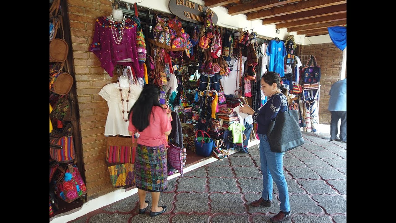 Mercado de Artesanía La Aurora, zona 13 ciudad de Guatemala